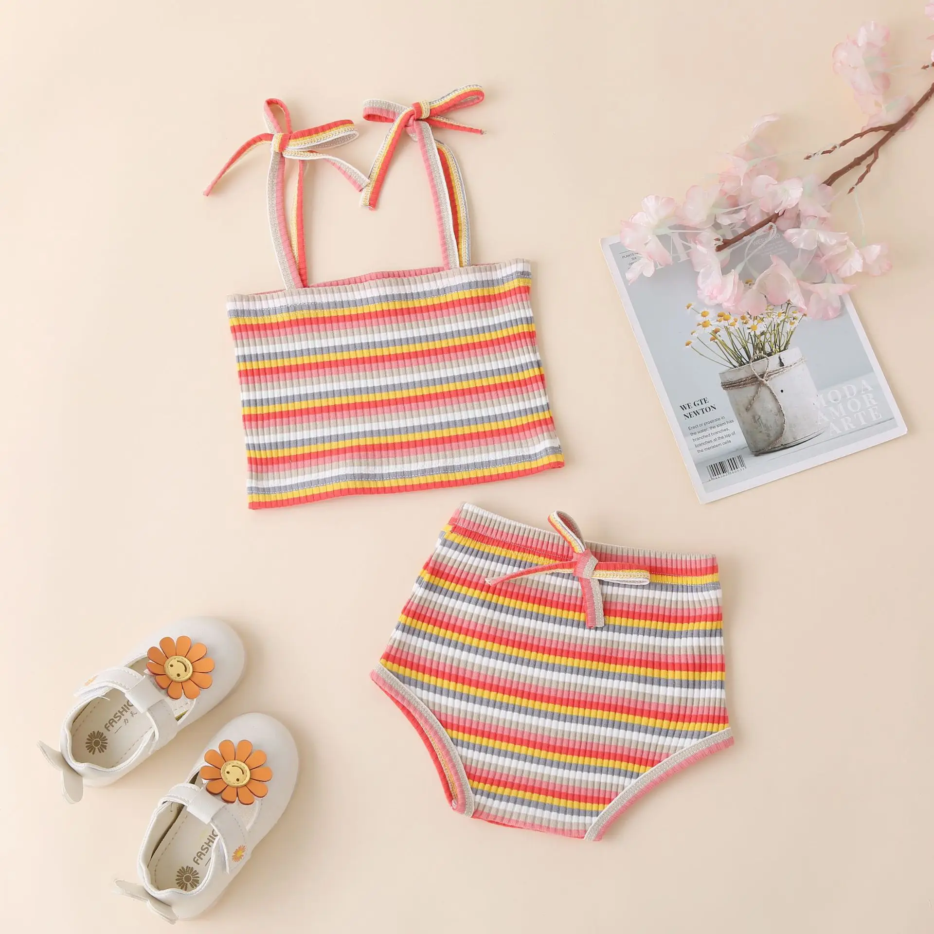 

Kids Girls Striped Outfits Summer Rainbow Camisole Shorts Two Piece Fashion Clothes Set for Todder Children Baby Cute Beach Suit