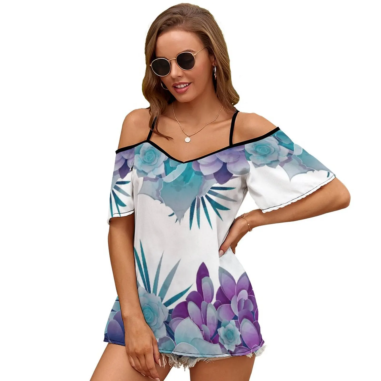 

Женская футболка с коротким рукавом, круглым вырезом и принтом