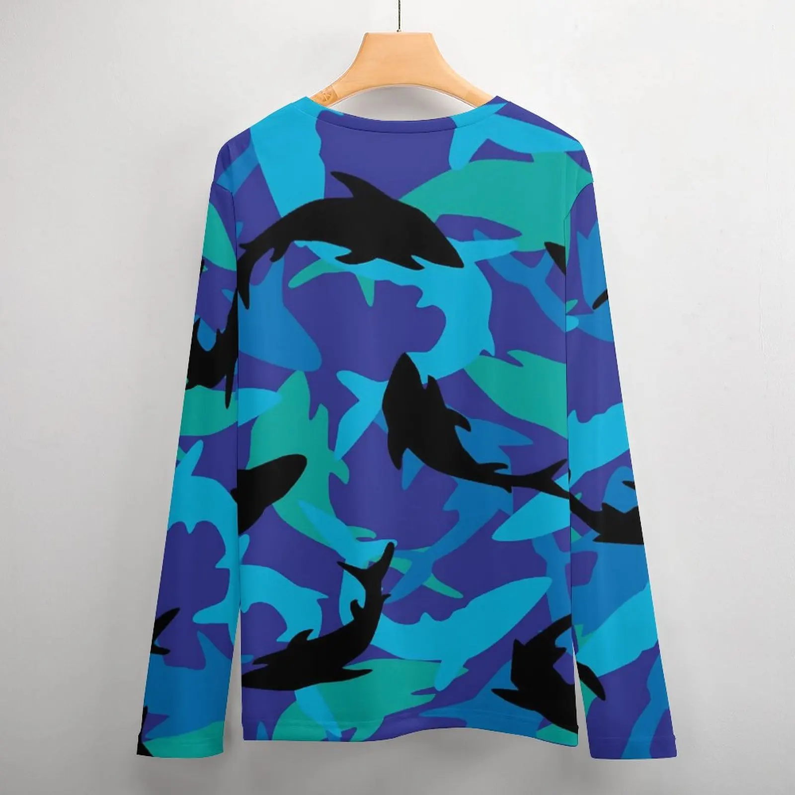 Камуфляжная футболка с изображением акулы осенняя уличная животным принтом