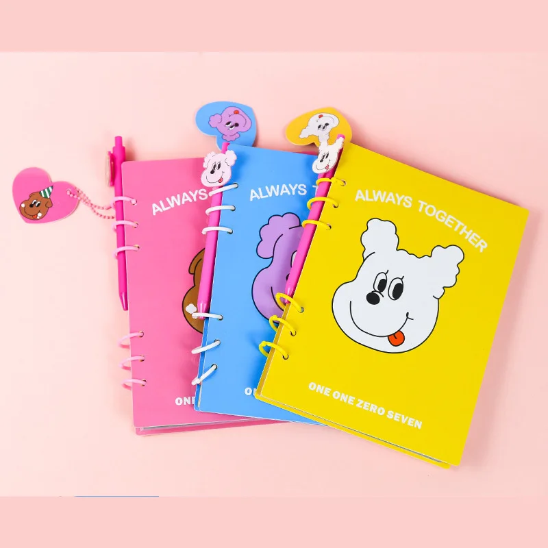 

Записная книжка с изображением собаки и листьев