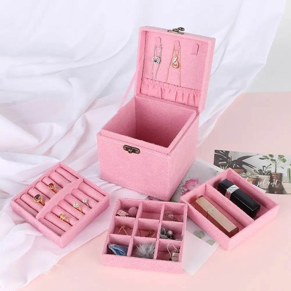 

Useful Jewelry Organizer Large Capacity Retro Handle Compact Jewelry Storage Box for Women