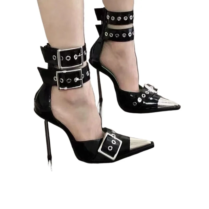 Сандалии на высоком каблуке-шпильке с острым носком и леопардовым принтом