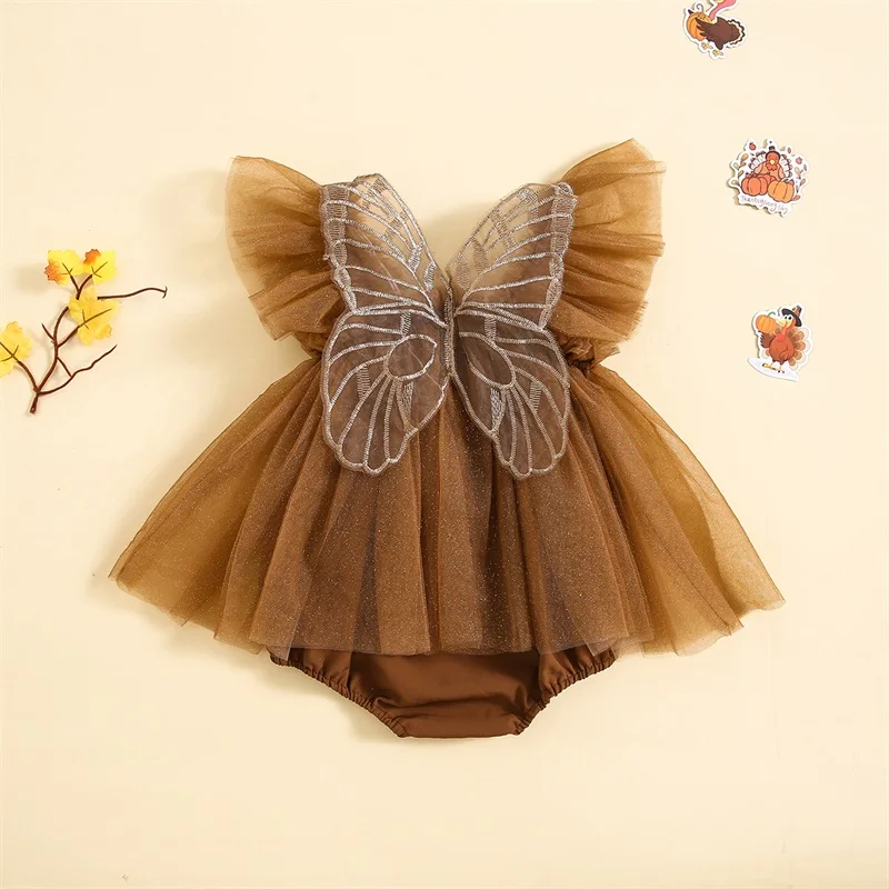 

Детское платье в виде крыльев бабочки