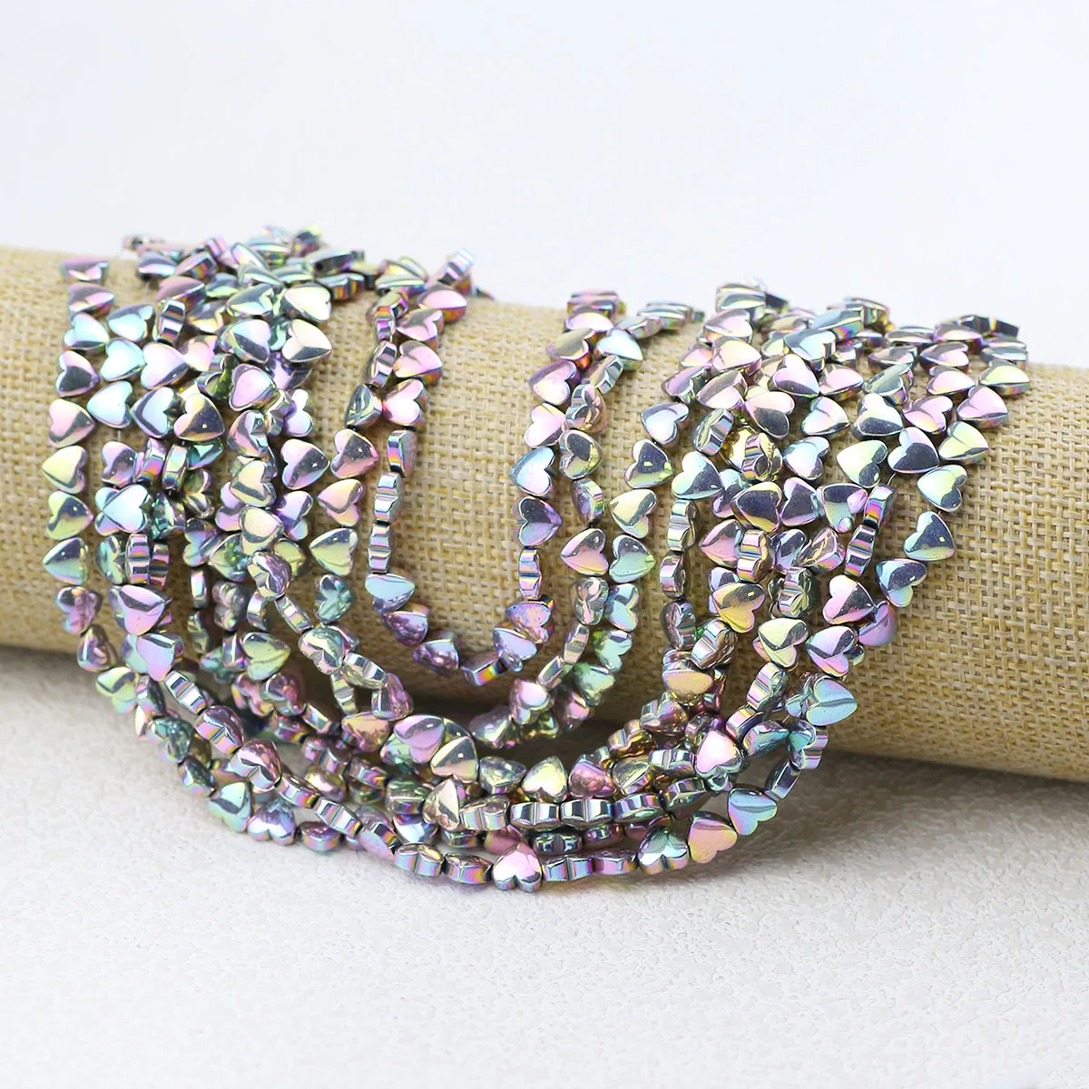 Фиолетовый красочный изогнутый горизонтальный отверстие персиковое сердце