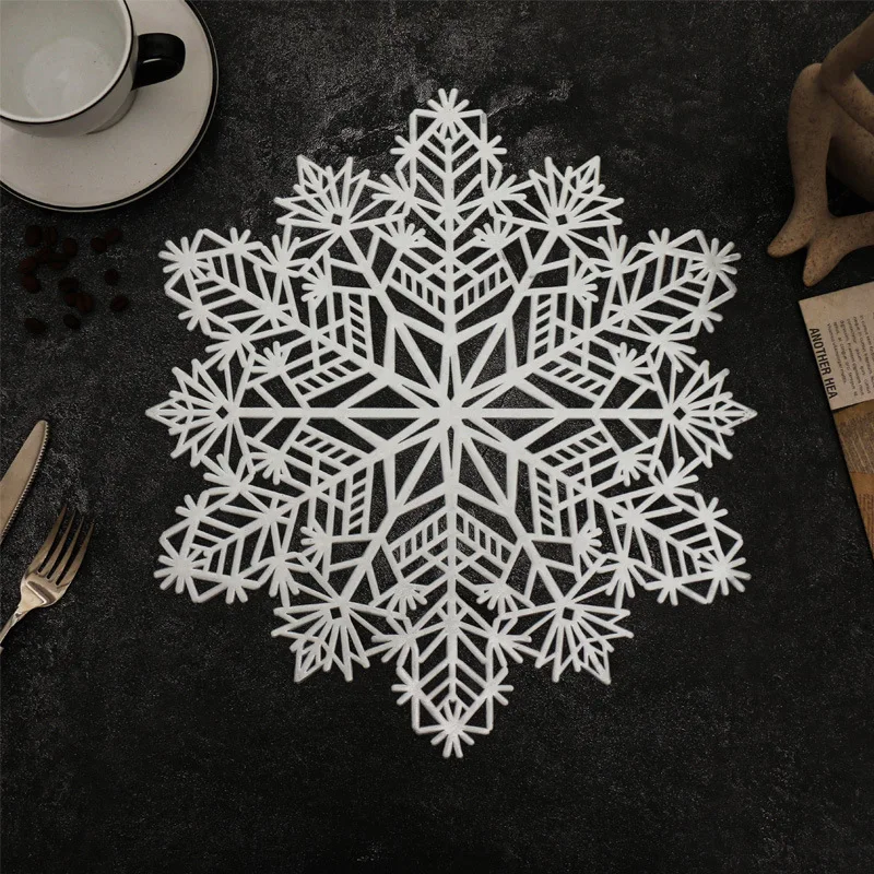 

Snowflake Hollow PVC Bronzing Coaster Table Mat For Coffee Tables Tableware Cup Pads Christmas Decoration Kitchen Accessories