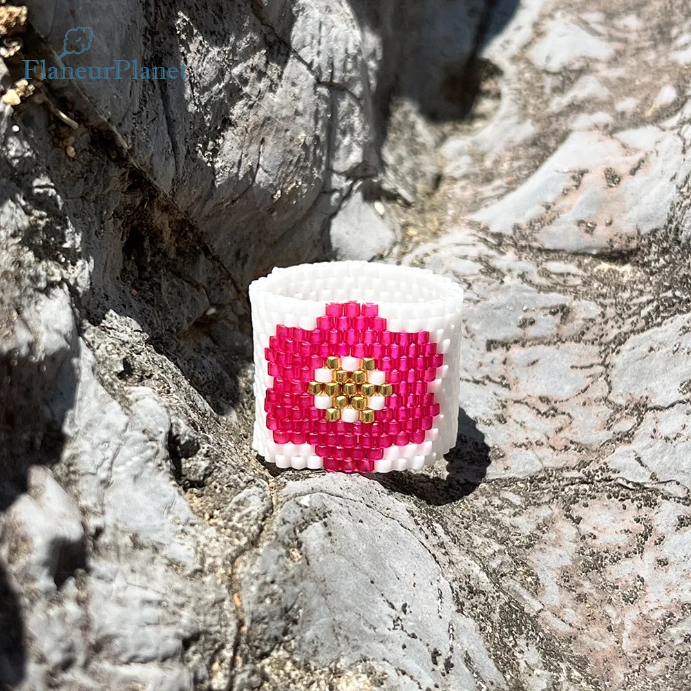 Женское цветочное кольцо с бусинами, цветочное кольцо