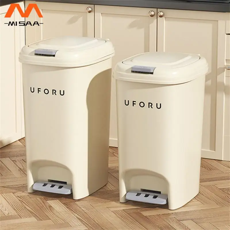 

Педаль для мусора с крышкой и защитой окружающей среды