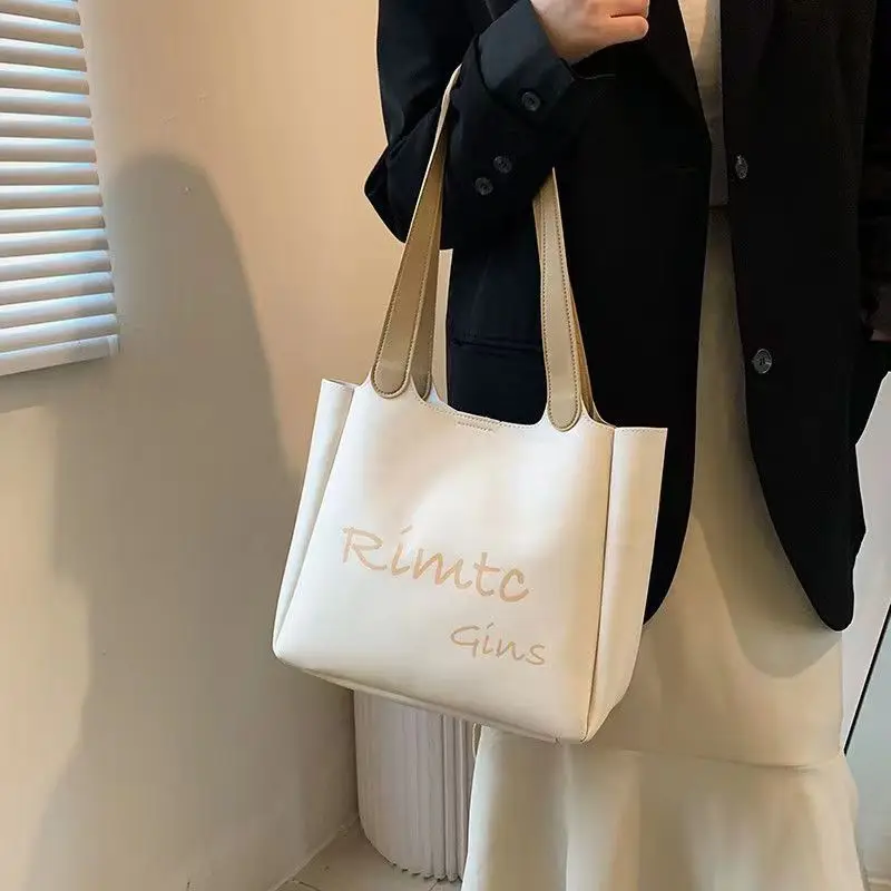 Hot new fashion women's handbag female shoulder bags high quality PU leather shoulder bags student Purse Female Retro Tote Bags