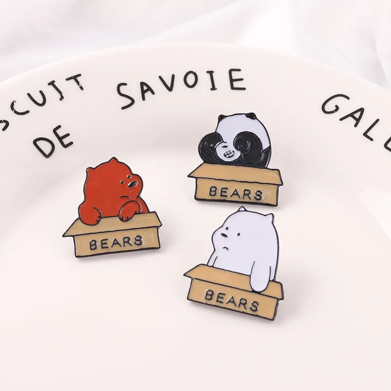 

Cartoon Cute Bear Alloy Brooch Creative Jewelry Animal Enamel Pin Backpack Clothes Badge Shirt Collar Pin Women Accessories Gift