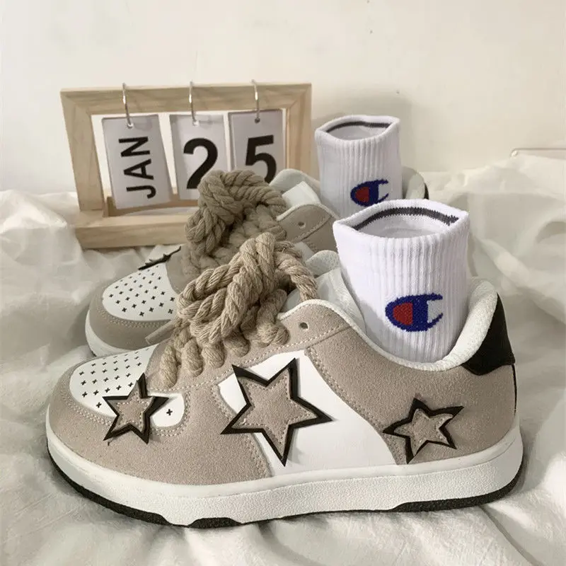 

HOUZHOU Casual Kawaii Stars Flat Platform Canvas Women's Sneakers White Sports 2022 New Spring Shoes Vulcanize Running Lolita