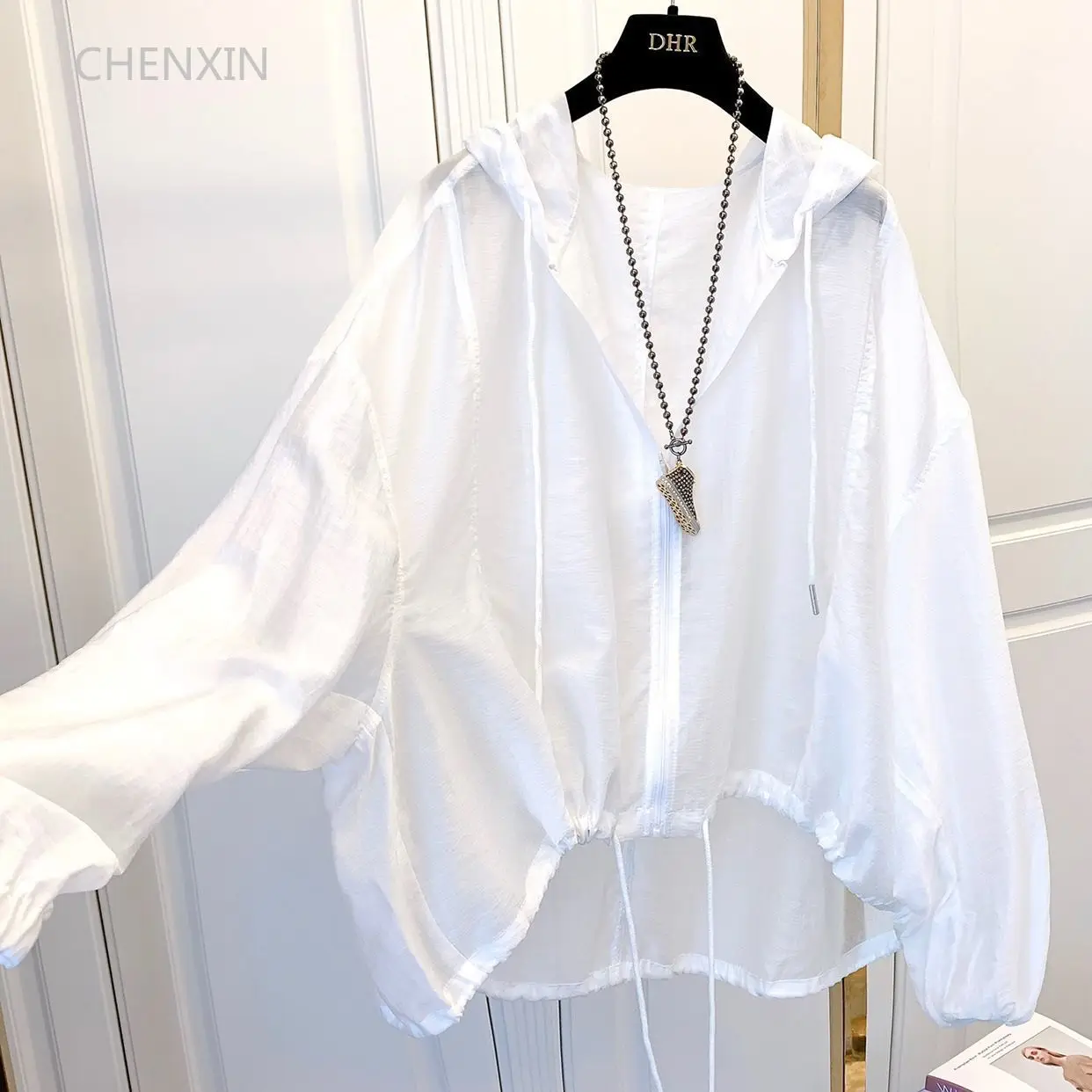 

Thin Loose See Through Outerwear Breathable Outwear Lightweight Clothes Black Jackets Women Hooded Summer Sun-proof Zipper Coats