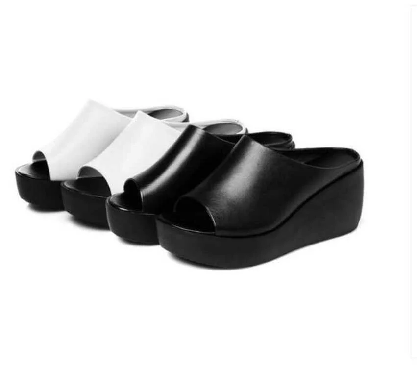 

2022 Black Fashion Flip Flops Women Beach Sandals Wedges Summer Gladiator Sandals Peep Toe Women Casual Shoes Woman Platform