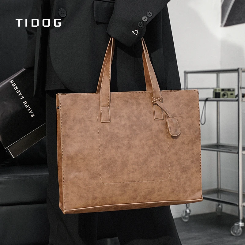 

Tidog Korean men's bag trend men's shoulder bag Joker messenger bag computer tote bag