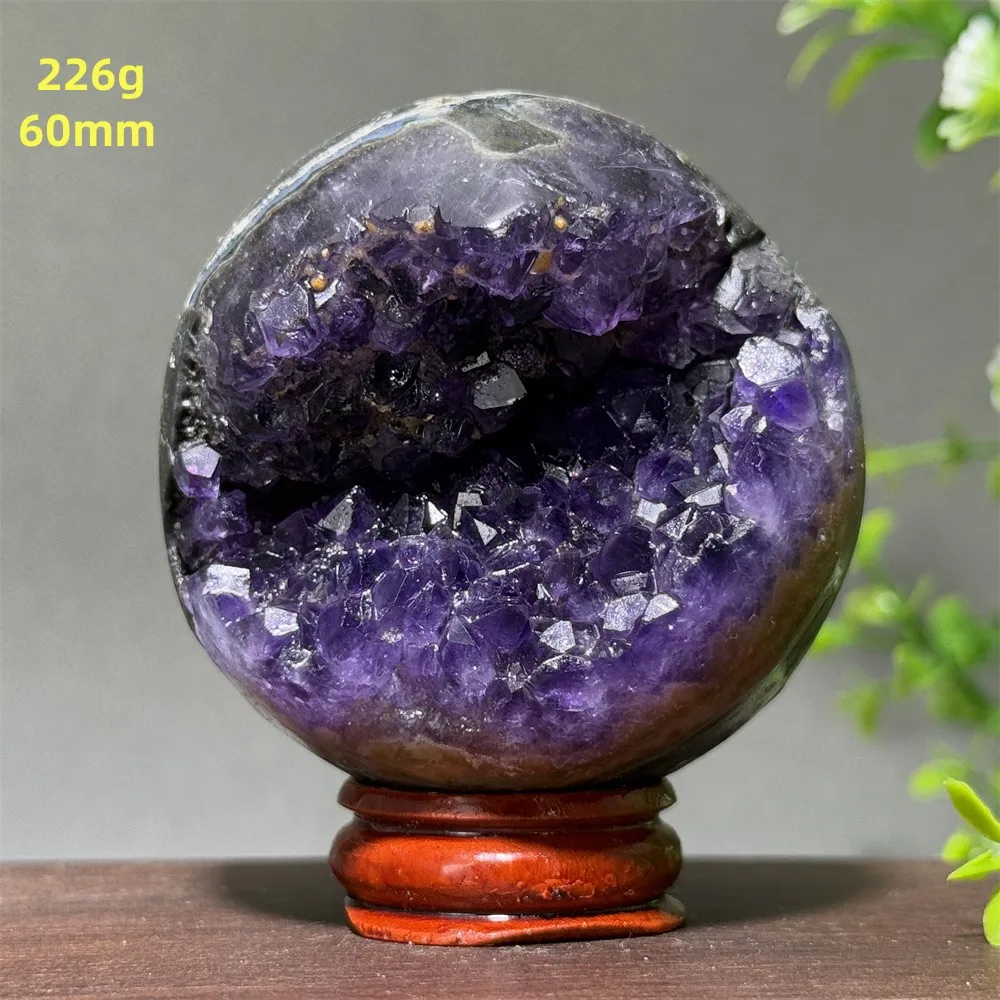 

Аметистовый кластер-шар для дома