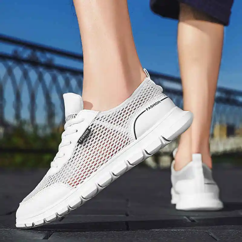 

Large Anime Shoe Luxury Brand High Quality Mens Trainers Designer Runners Sneakers Men's Chunky Soles Mens Shoes Camo Tennis