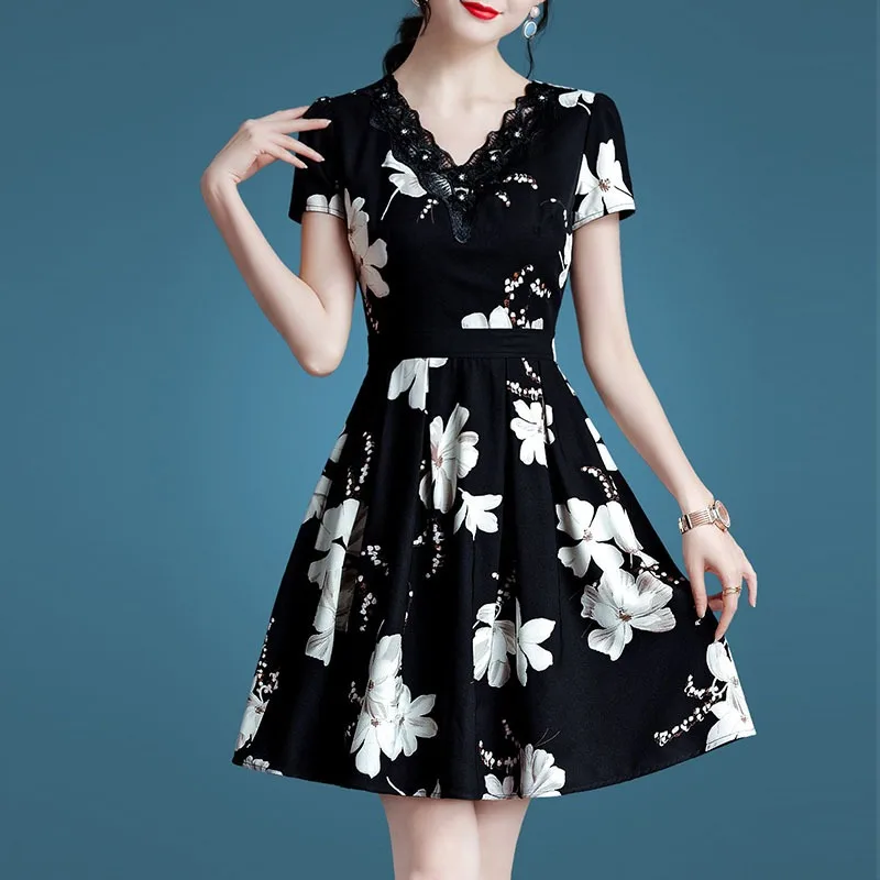 

2022 New Summer Robe Women's Clothing V-neck Short Sleeve Chiffon Elegant Fragmented Flower Loose Skirt Slim Fit Dresses