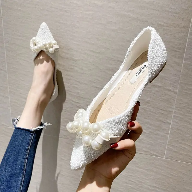 Soft Bottom Pointed Toe Pumps Women's Green Flat Heel Women's 2023 New Beaded Bow Shallow Mouth Flat Shoes