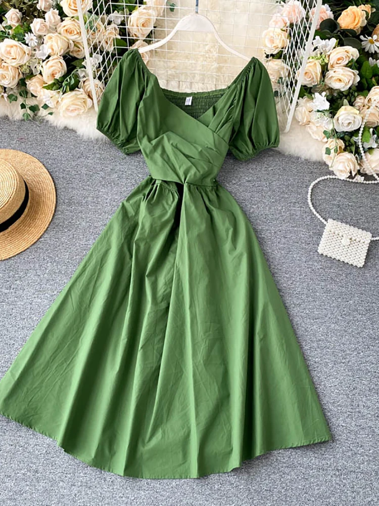 

Женское винтажное платье-трапеция с V-образным вырезом и рукавами-фонариками