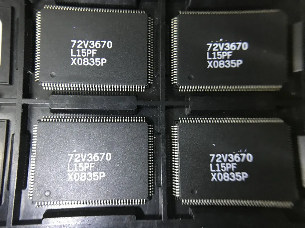 

2PCS/lot IDT72V3670 3670 IDT72V3670L15PF IDT72V3670-L15PF Can replace IDT72V3670L15PFG IDT72V3670L20PF IDT72V3670L25PF new