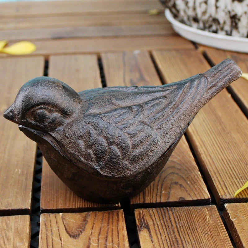 

Antique Rustic Cast Iron Bird Key Hider European Farm House Accents Handmade Home Tabletop Metal Ainimal Figurine Trinket Box