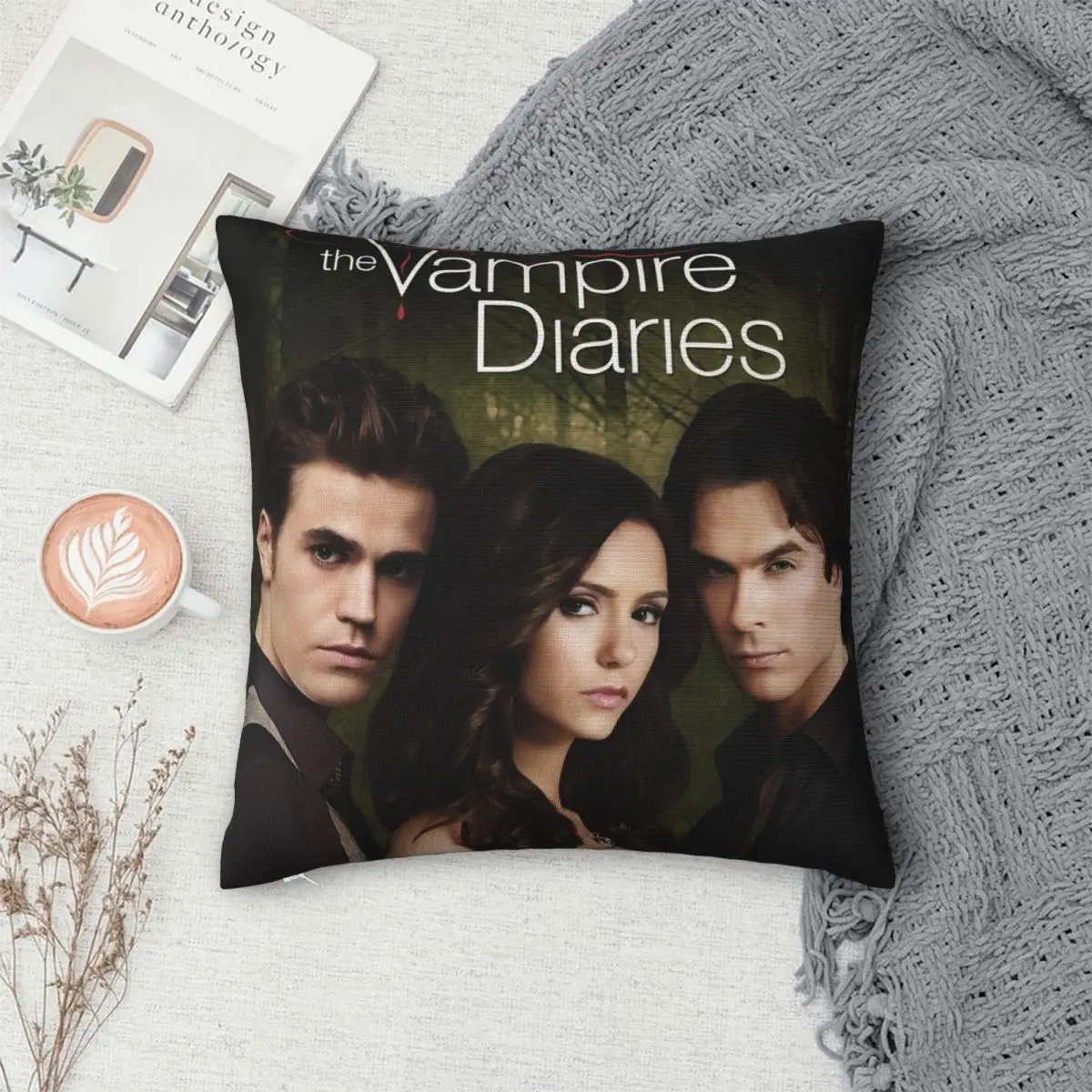 POR QUE Nina Dobrev Deixou O Elenco De The Vampire Diarie наволочка декоративная подушка на заказ