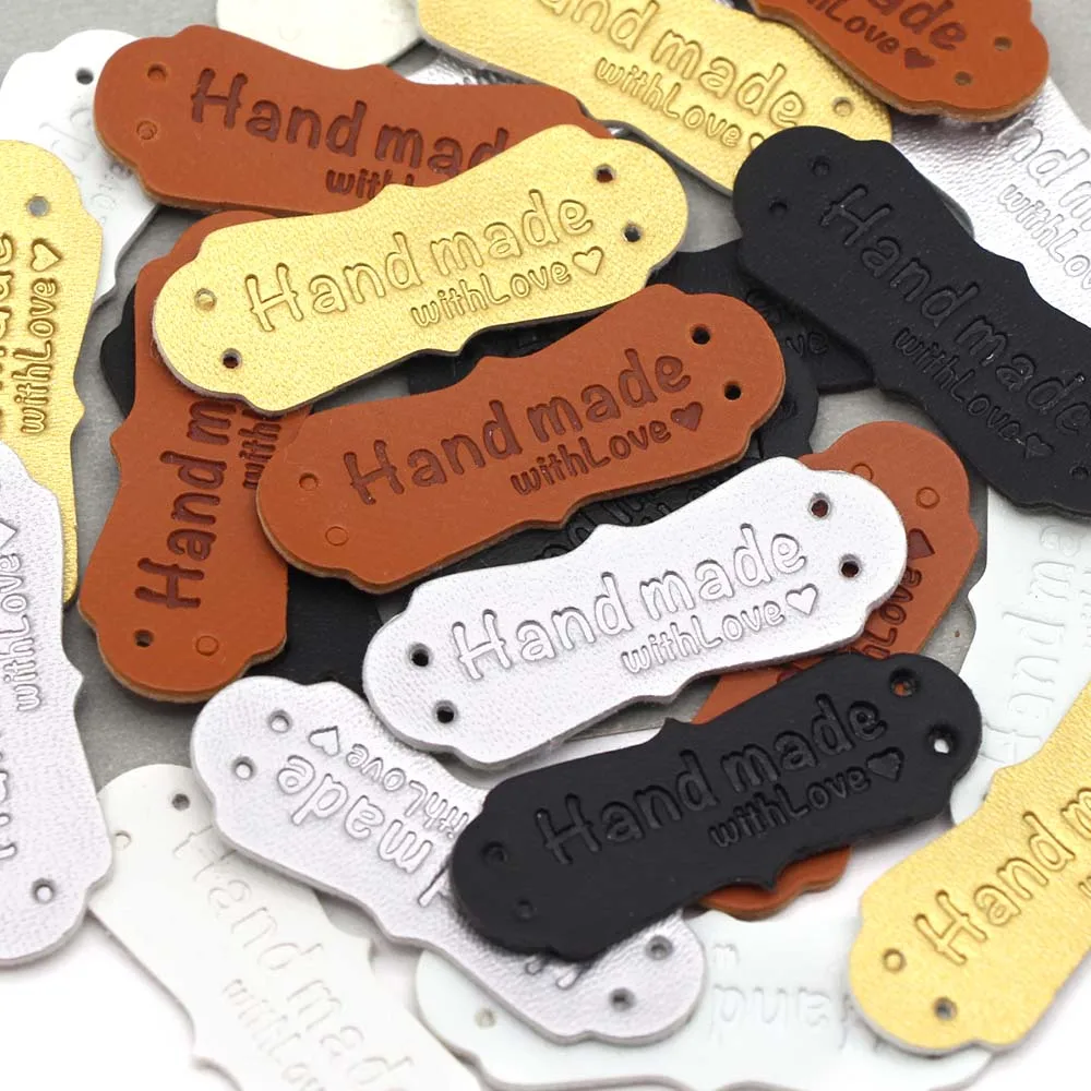 50 штук этикеток "Сделано с любовью" коричневый золотой белый ручной работы кожаные этикетки для одежды, шапок, сумок, швейных принадлежностей 41*16 мм.