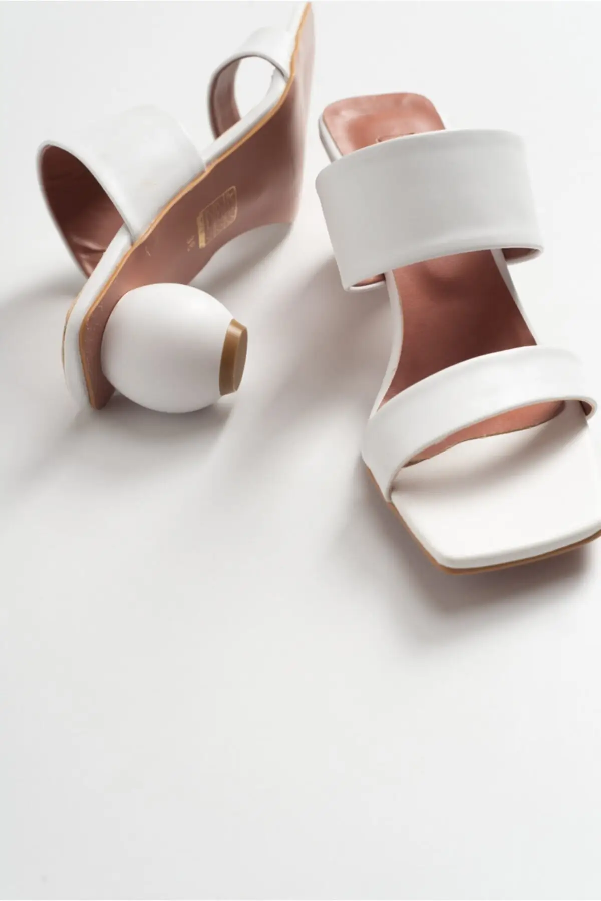 

Women's White Skin Heels Slippers