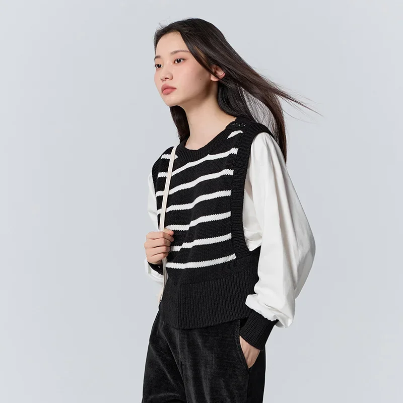 Свитер Semir женский короткий облегающий темпераментный элегантный свитер в