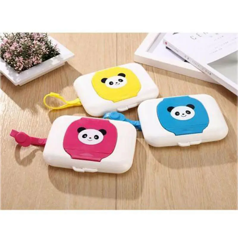 

Outdoor baby mouth and hand wet towel box portable wet paper towel box portable wet towel box