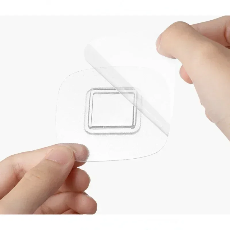 Крючок-вешалка для одежды балкона