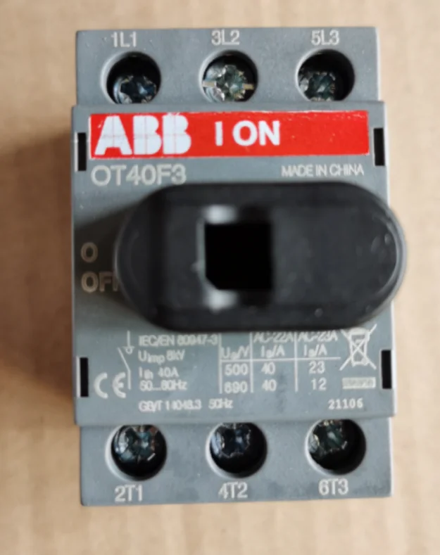 

1PC Original ABB Isolation switch OT40F3 3P 40A #F2