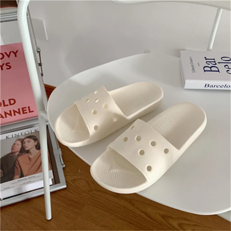 Summer Cute Lazy Garden Hole Shoes Women Student College Slides EVA Quality Grain Massage Slippers Lady Outdoors Beach Slippers