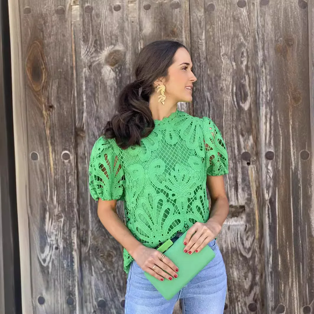 Белые кружевные блузки с вышивкой рубашки женские повседневные модные пуловеры