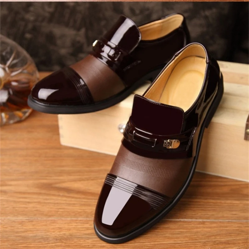 Men Formal Business Leather Shoes Fashion Low Top Solid Color Men Shoe Sandals Hollow Out Formal Dress Casual Scrub Leather Shoe