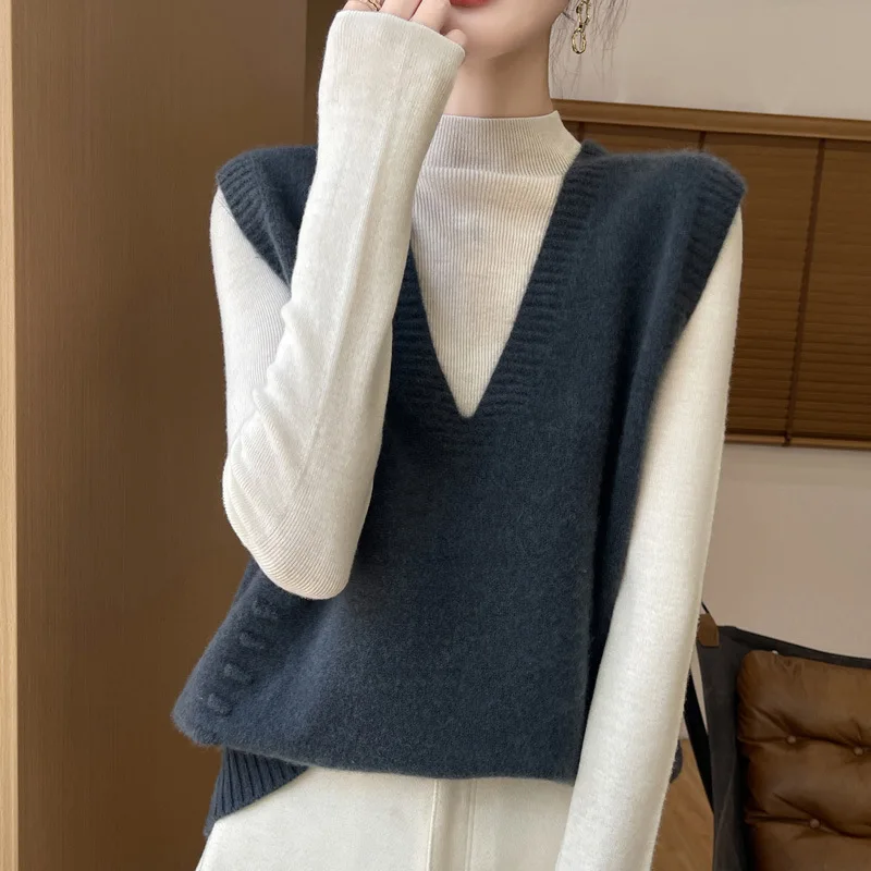 Шерстяной вязаный жилет осенне-зимний женский свитер без рукавов новое