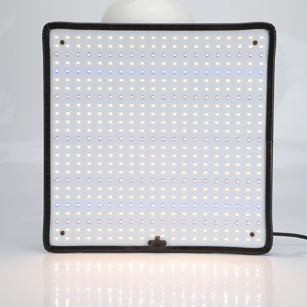 

Ламсветильник светодиодсветодиодный полного спектра для выращивания растений в теплицах