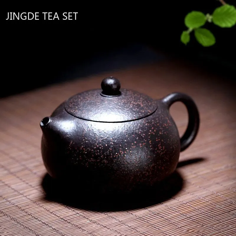 

Master Handmade Yixing Purple Clay Teapot Ball Hole Filter Tea Maker Raw Ore Black Gold Sand Xishi Kettle Chinese Tea Set 170ml