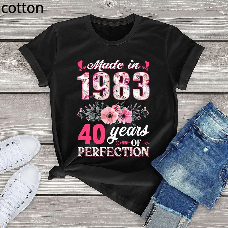 

Made In 1983 Floral 40 Year Old 40th Birthday Gifts Women Casual Flowers T-Shirt Harajuku Tee Fashion Summer Shirt