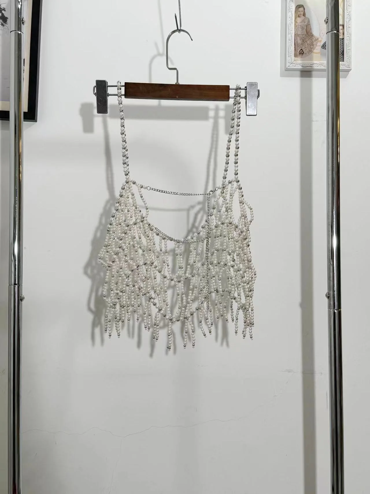 H80 &amp S90 новинка Женский чокер с бисером и кулоном бретельки-фрингеры топ вырезами