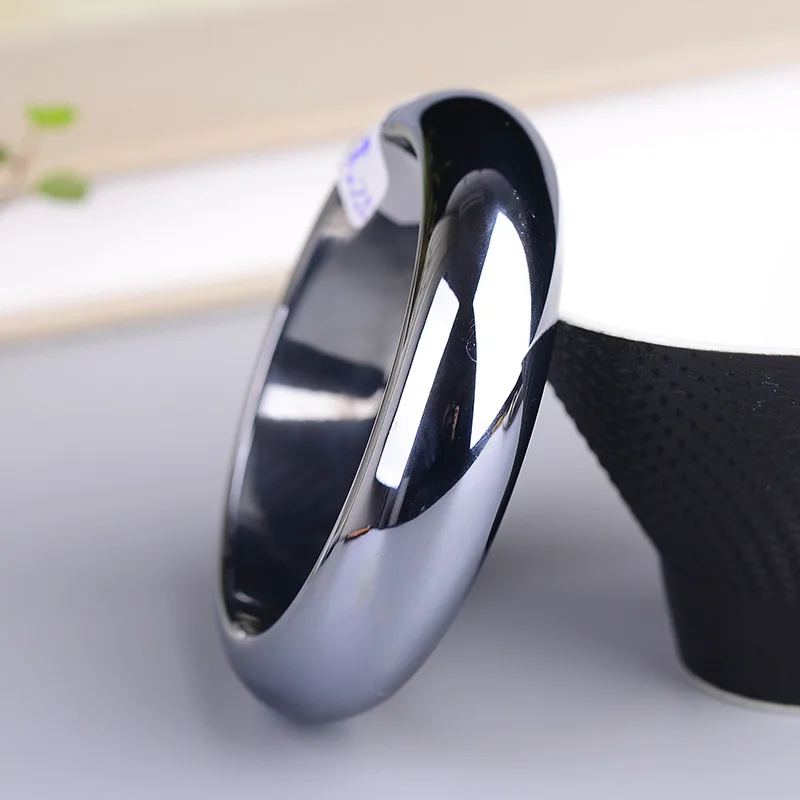 

New Natural Terahertz Bracelet Women's Activating Function Fast Ice Melting Versatile Bracelet