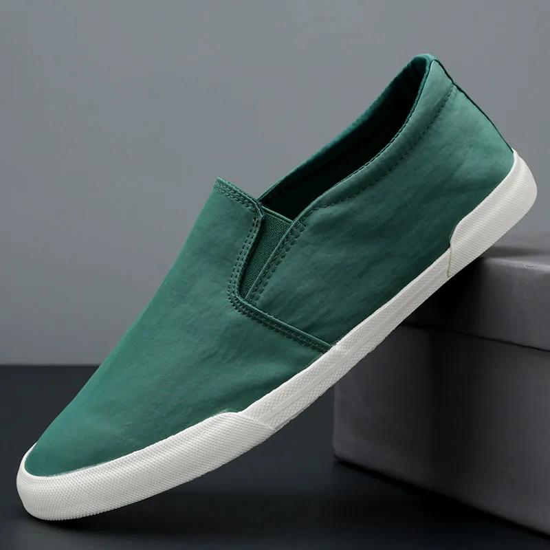 

Spring New Vulcanize Shoes Men Breathable Colourful Canvas Sneakers Korean Fashion Lazy Comfortable Loafers EB20034