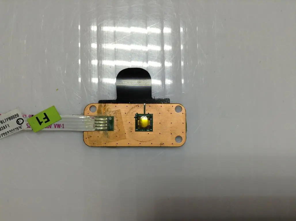 Кнопка включения TOSHIBA L750D-112 | Компьютеры и офис