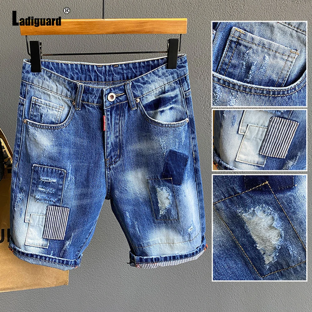 Plus Size 38 Men Fashion Crimping Denim Shorts Mid Waist Vintage Ripped Short Jeans Male Summer Classic Zipper Pockets Hotpants