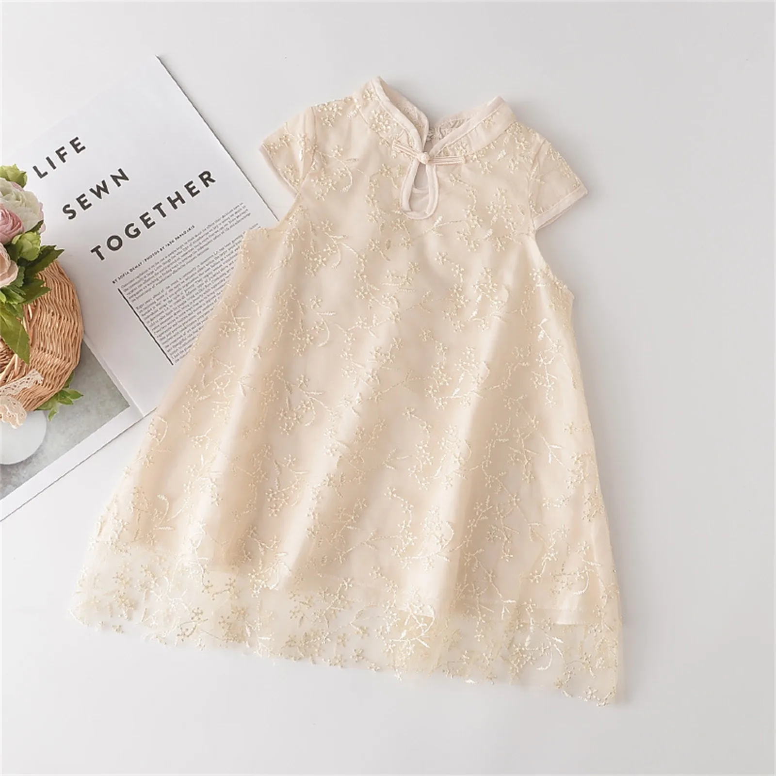 

Baby Girls Cheongsam Dress Summer Lace Solid Elegant Embroidery Classical Party Princess Dress Toddler Kids Clothes 2-6 Years
