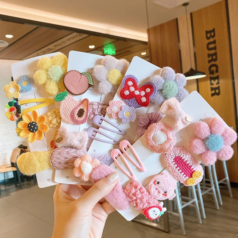 

Children's Plush Hair Clip Autumn and Winter Little Girls' Side Barrettes Cute Girls' Baby Headwear 2023 New Hairpins