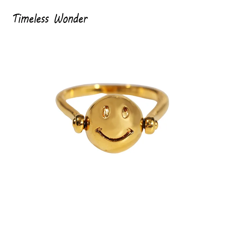 

Timeless Wonder Brass Smile Face Cocktail Rings for Women Designer Jewelry Punk Ins Anillos Mujer Runway Bague Gothic Top 2322