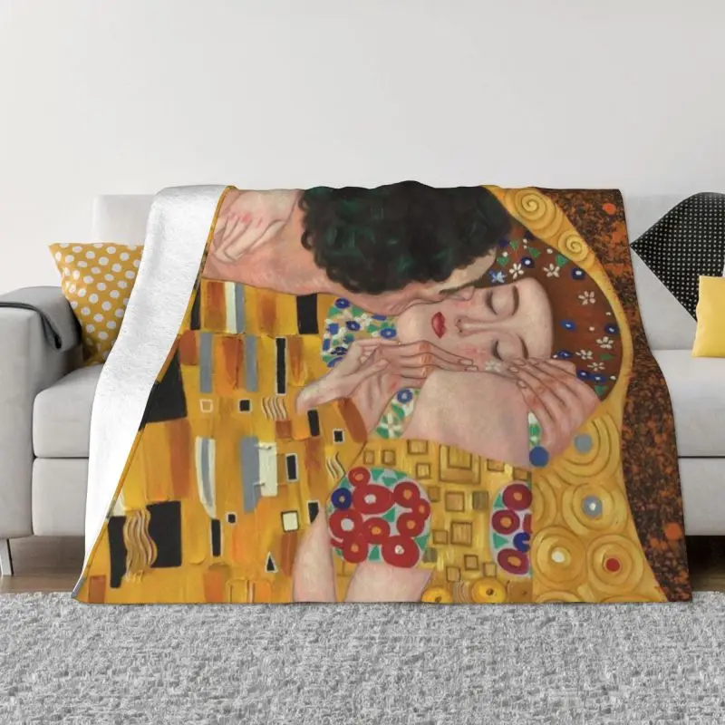 

The Kiss By Gustav Klimt 3D Printed Blankets Comfortable Soft Flannel Summer Painting Art Throw Blanket for Couch Car Bedding