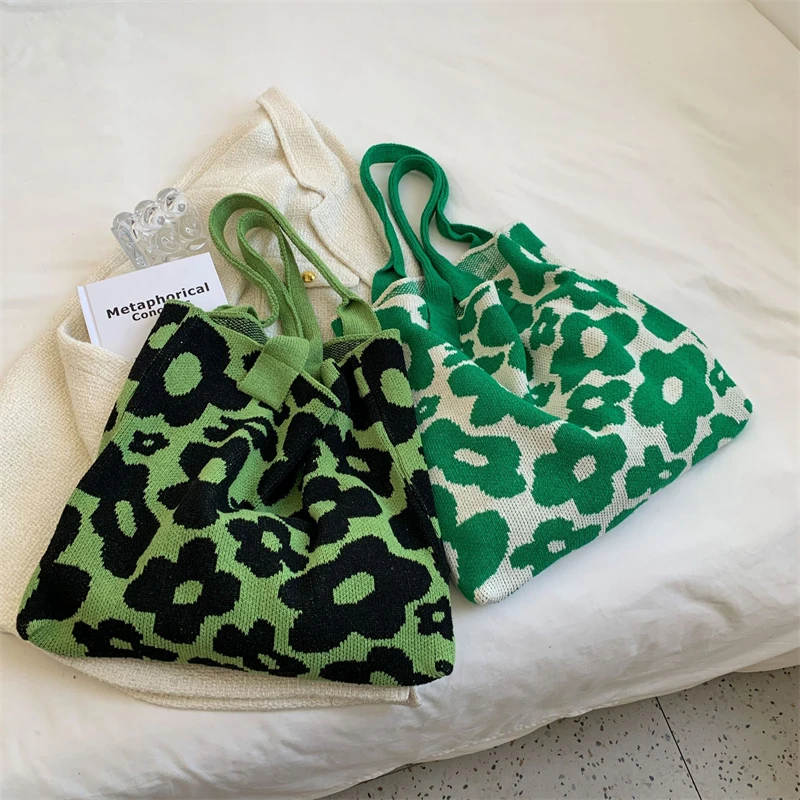 

Handmade Flower Crochet Bag Floral Hand Knitted Bag Women's Shoulder Bag Contrasting Color Large Casual Totes