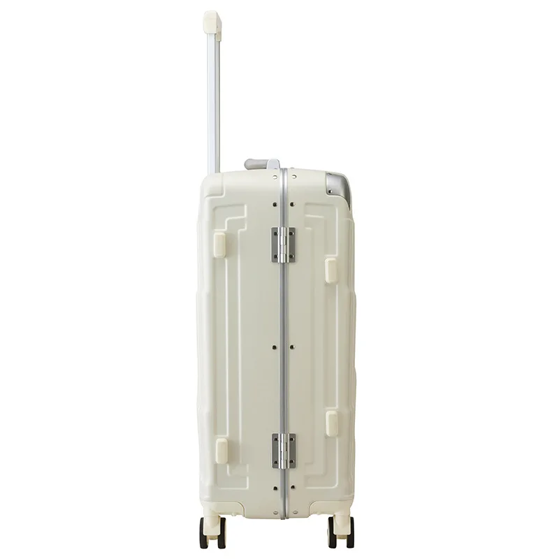 Чемодан на колесиках 20 дюймов |