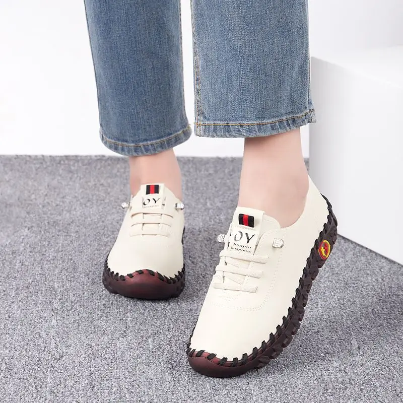Orthopedic pu leather loafers womens flats nurse shoes leather moccasins for women 43 size ladies lace up flats mother shoes new